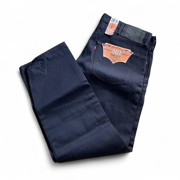 NWT Levi’s 501 Shrink-to-Fit Original Straight Jeans – Sz 40x32 - Picture 1 of 7